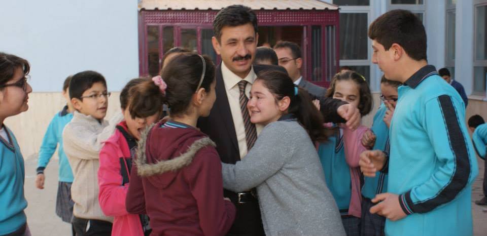 Yerköy Belediye Başkanı Ferhat Yılmaz, 2021-2022 eğitim öğretim yılının ilk