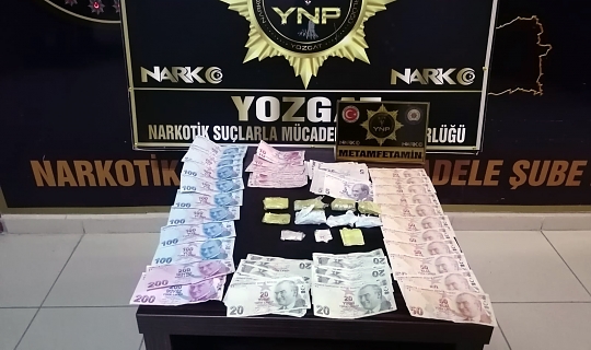 Yerköy ‘de metamfetamin maddesi ele geçirildi Yerköy ilçemizde yapılan çalışma neticesinde bir şahıs göz altına alınırken