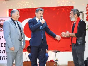 Yerköy ilçemizde, Bir’iz Edebiyat Şairleri tarafından şiir ve müzik dinletisi