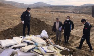 Yerköy ilçemizde, satışa sunulmak üzere hazırlanan 3 ton peynir ve