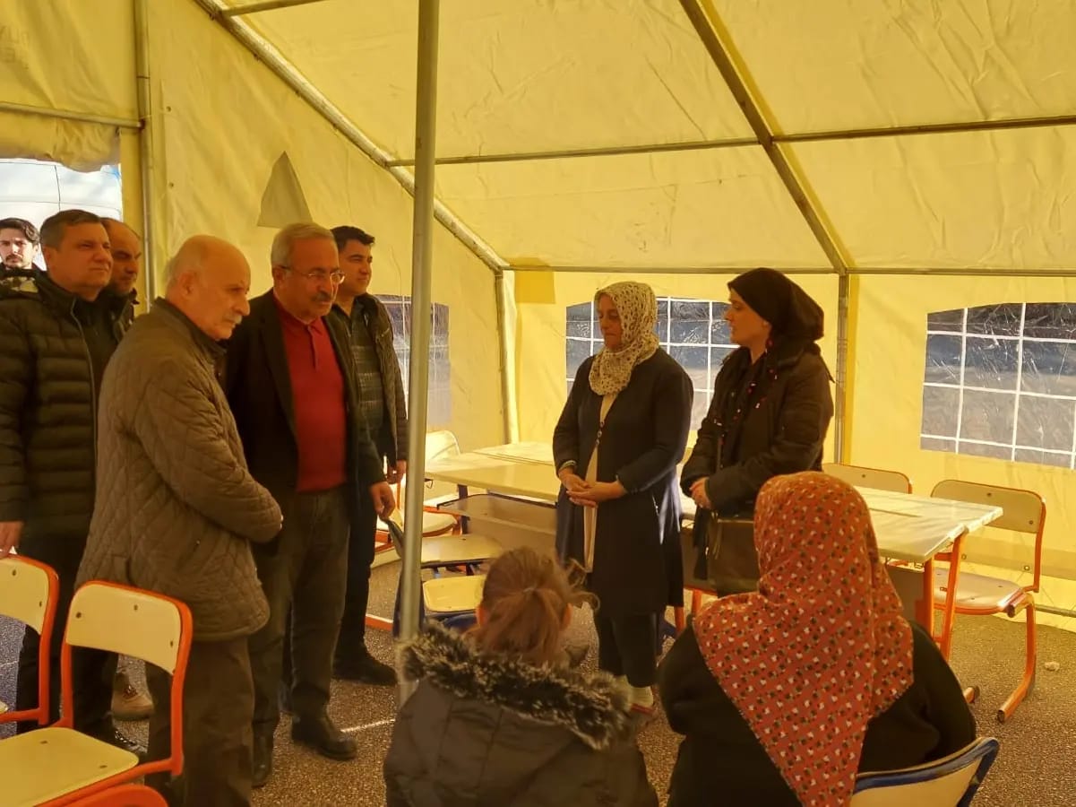 Cumhuriyet Halk Partisi (CHP) Yozgat Milletvekili Ali Keven, deprem felaketinden