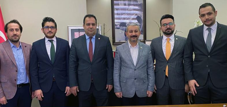 Baro Başkanı Ayanoğlu’ndan, Alakoç’a hayırlı olsun ziyareti Yozgat Barosu Başkanı Av Muhsin Ayanoğlu, beraberinde yönetim kurulu üyeleri