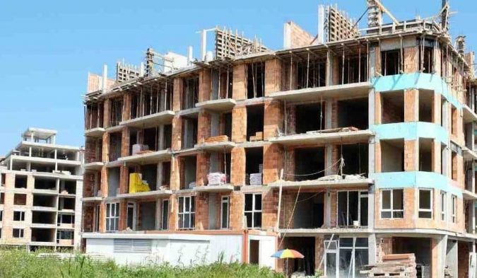 Deprem, yapıların yıkılmasına veya hasar görmesine neden olabilen doğal bir