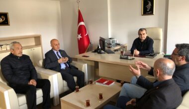 CHP Yozgat Milletvekili Keven ve İlçe Başkanı Uyar, depremzedeleri ziyaret ettiler