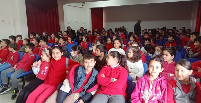 Yerköy İlçe Sağlık Müdürlüğü Çocuklara Obezite ve Diyabet Eğitimi Verdi