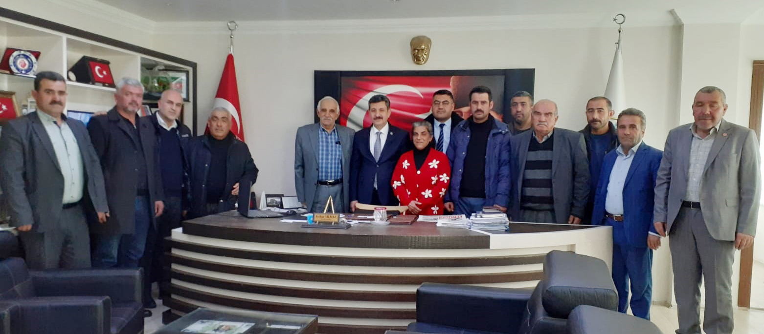 Yerköy Belediye Başkanı Ferhat Yılmaz, mahalle muhtarlarıyla bahar çalışmaları ve