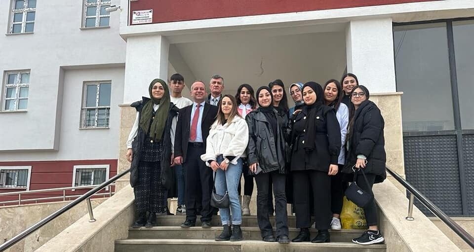 Saraykent İlçe Milli Eğitim Müdürü Cüneyt Yoldaş ve Sarıkaya Mesleki