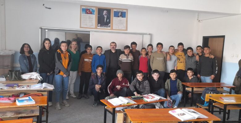 Yerköy’de Köy Okuma Etkinliği ve Gençlik Söyleşisi Gerçekleştirildi