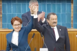 İYİ Parti Genel Başkanı Meral Akşener’in teklifini kabul ederek, İYİ