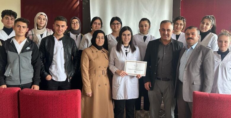 Yerköy Hastanesi’nden,  eğitim hemşiresine teşekkür belgesi