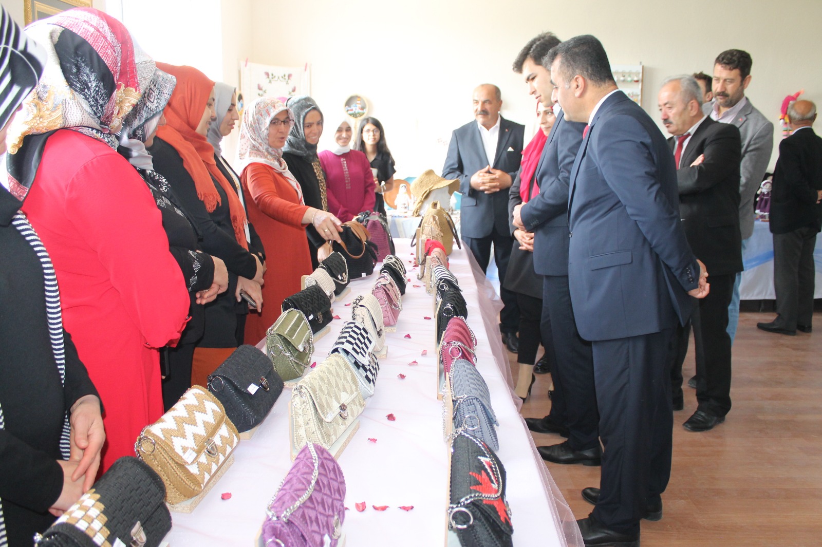 Yozgat İl Milli Eğitim Müdürlüğü ve Çayıralan Halk Eğitimi Merkezi