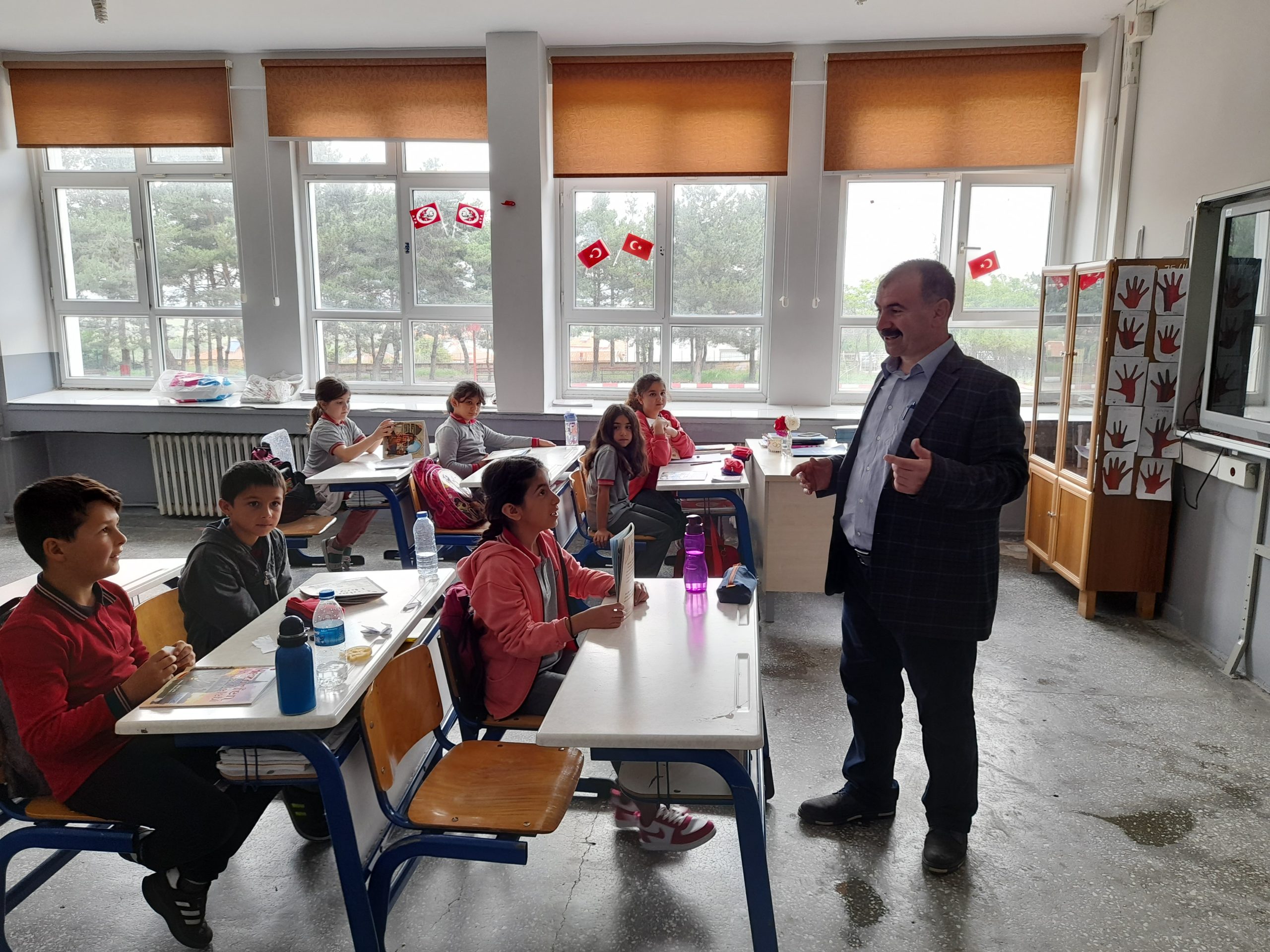 Yozgat Bozok Üniversitesi (Yobü) Akademisyenleri Köyde Okuma Etkinliği’nde Geniş Katılımlı