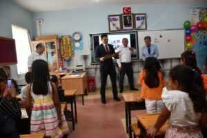 Yozgat’ın Sorgun ilçesinde karne alan 15 bin 717 öğrenci yaz