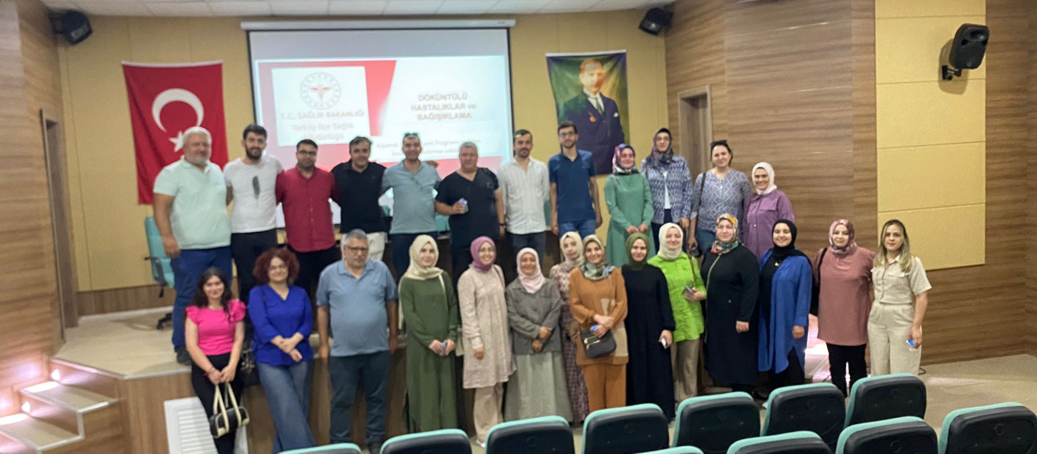 Yerköy İlçe Sağlık Müdürlüğü, kızamık hakkında bilgilendirme eğitimi verdi Yerköy İlçe Sağlık Müdürlüğü, ilçede görevli aile hekimlerine, ilçe sağlık