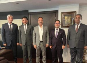 AK Parti Yerköy İlçe Başkanı Hacı Dereli, İlçe Kaymakamı Muharrem