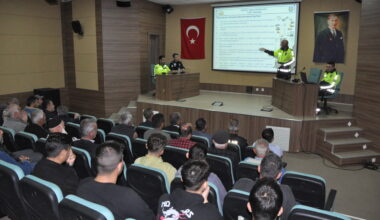 Yerköy’de okul servis şoförlerine bilgilendirme toplantısı