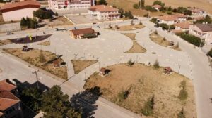 Boğazlıyan Belediye Başkanı Gökhan Coşar, Bahçeler Mahallesinde bulunan parka Azerbaycan