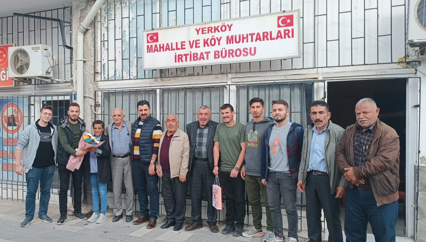 Yerköy’de KYK Öğrencilerinden Muhtarlara Ziyaret Yerköy Molla Hüsrev Yurt Müdürlüğü (KYK) öğrencileri, 19 Ekim Muhtarlar