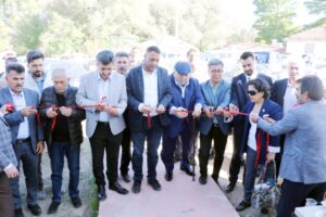 Ankara Üniversitesi Tıp Fakültesi Tıbbı Onkoloji ve Hematoloji uzmanı, İYİ