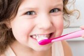 Başhekim Dr. Demir’den, çocuklar  için diş fırçalama önerisi