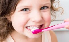Başhekim Dr. Demir’den, çocuklar  için diş fırçalama önerisi