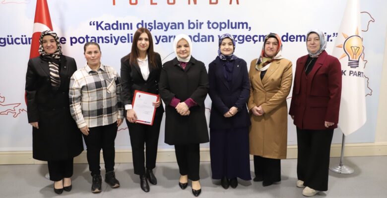 AK Parti Yerköy Kadın Kolları Başkanlığında Bayrak Değişimi