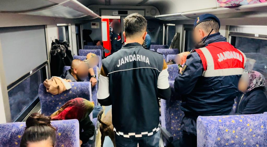 Yozgat İl Jandarma Komutanlığı ekipleri, suç ve suçlulukla mücadele kapsamında