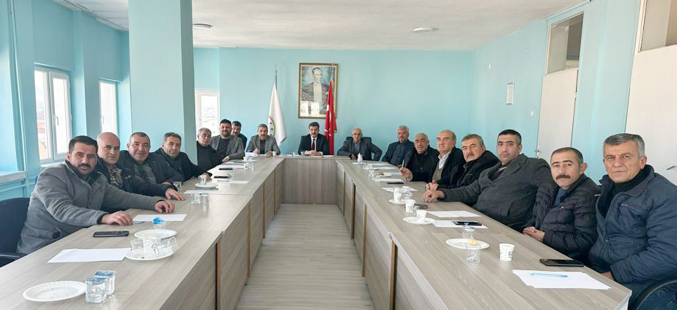 Yerköy Belediye Başkanı Ferhat Yılmaz, 2024 yılı için mahalle muhtarlarıyla