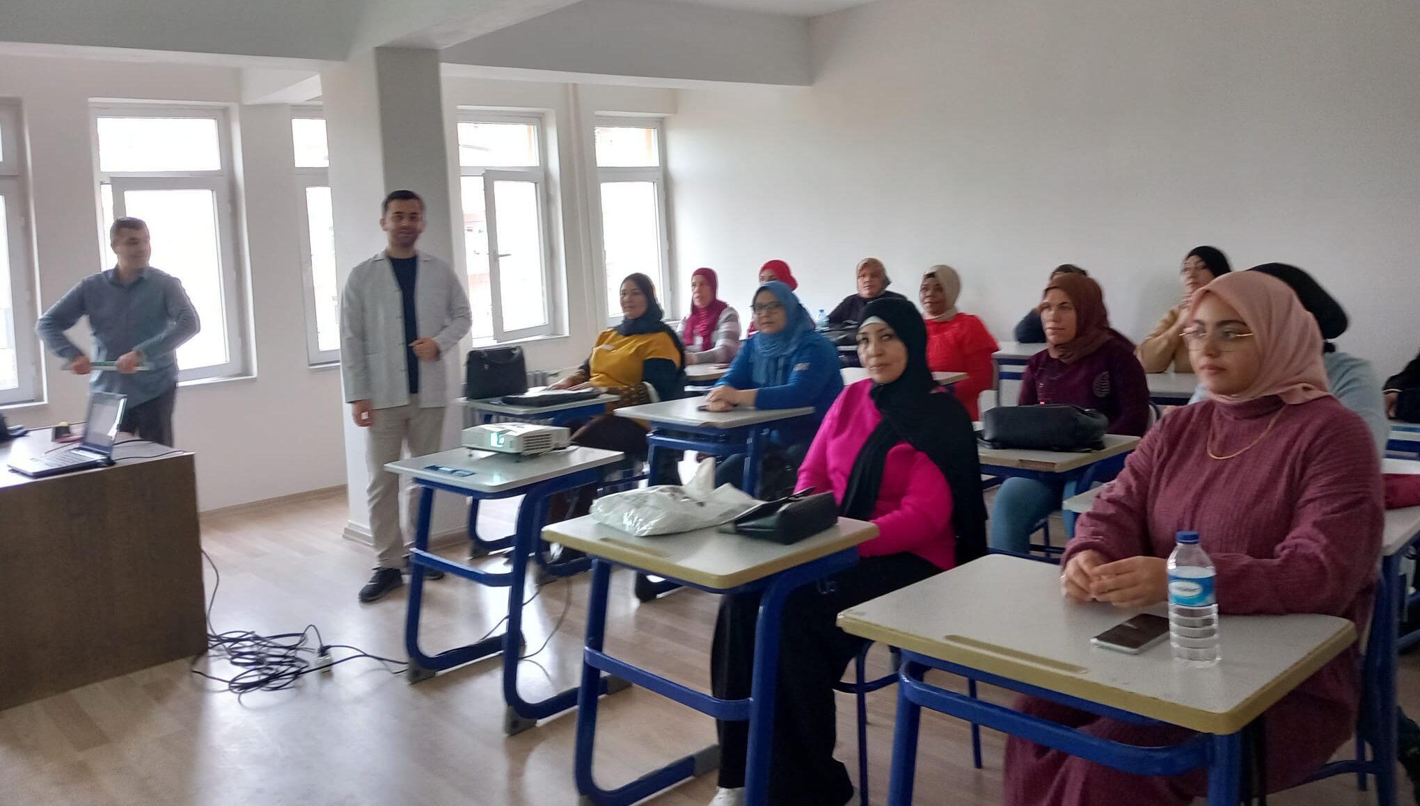 Yerköy’de Verem Haftası Seminerleri Düzenlendi Yerköy Halk Eğitimi Merkezi Müdürü Zafer Tan, Yerköy İlçe Sağlık