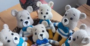 Yerköy Halk Eğitimi Merkezi Müdürü Zafer Tan, Örgü Bebek Kursunda