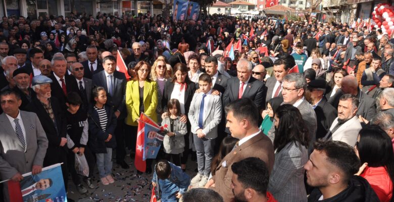 Yerköy’de CHP’nin seçim irtibat bürosu açıldı