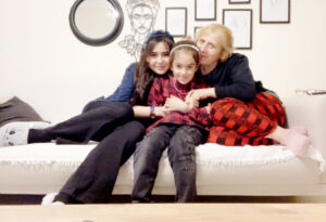 Yozgat’ın Sarıkaya ilçesinde bulunan Namık Kemal İlkokulu’nda görev yapan resim