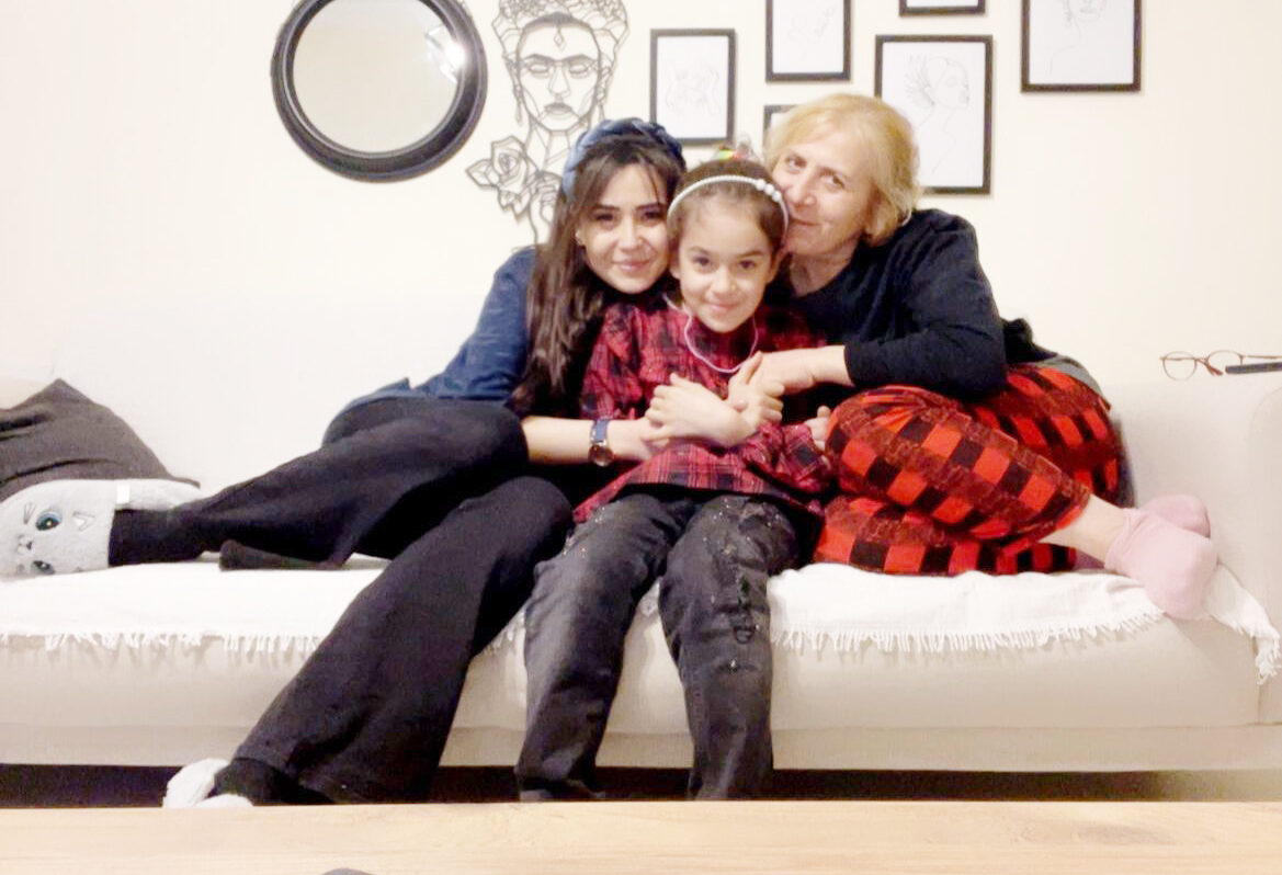 Yozgat’ın Sarıkaya ilçesinde bulunan Namık Kemal İlkokulu’nda görev yapan resim