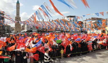 AK Parti , Yerköy ilçemizde miting düzenledi