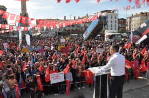 Cumhuriyet Halk Partisi (CHP) Yerköy Belediye Başkan Adayı İlhan Yılmaz,