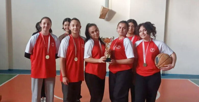Yerköy Halk Eğitimi Merkezi Basketbol Kursundan Gurur Verici Başarı!