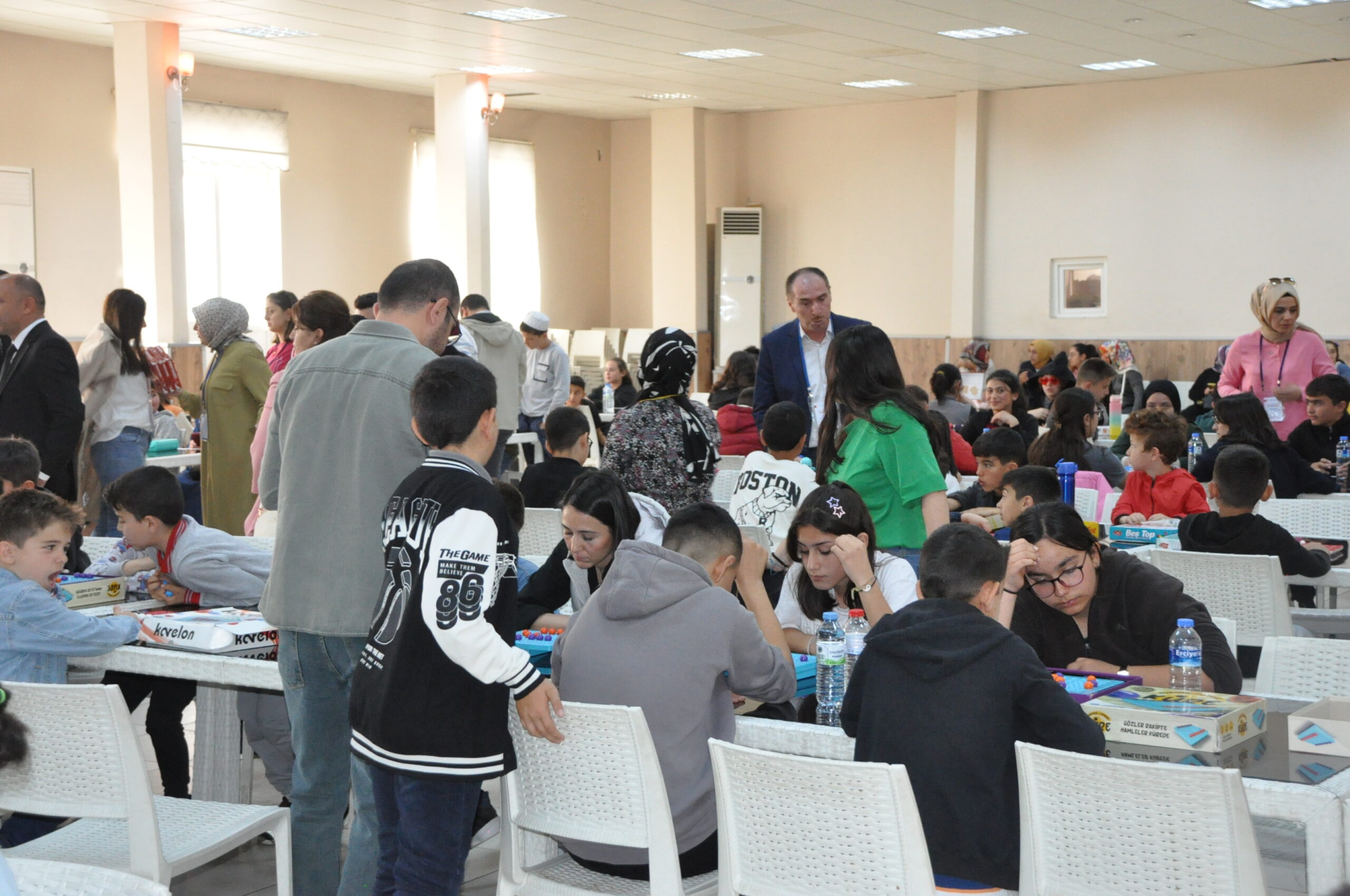 Yerköy ilçemizde ilk ve ortaokul öğrencileri arasında akıl ve zeka