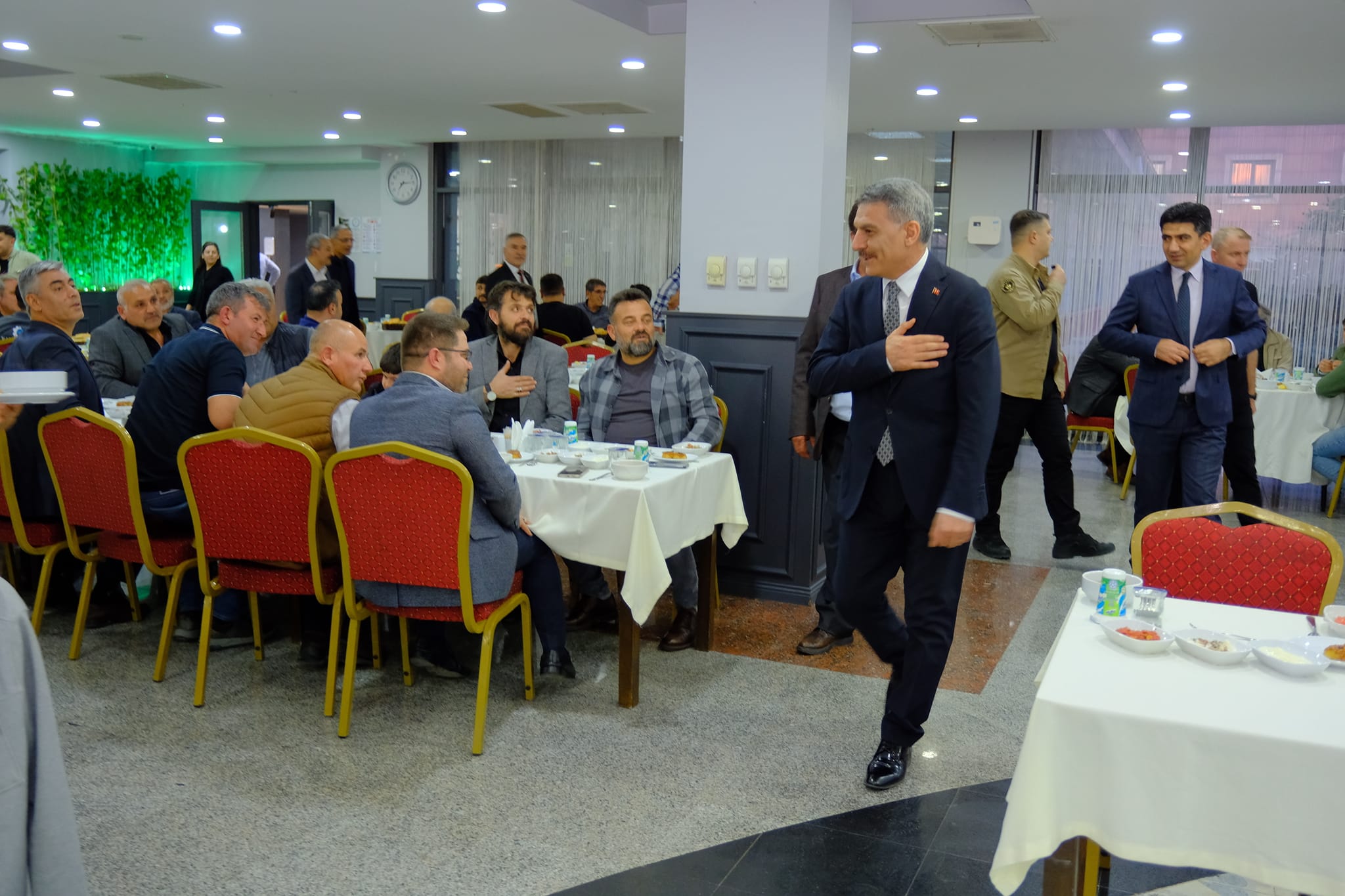 Ramazan ayının bereketini ve kardeşliğini paylaşmak adına Yozgat Valisi Mehmet