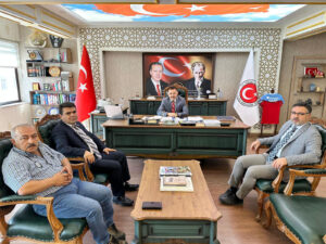 Yerköy Belediye Başkanı Av. Fatih Arslan, beraberindeki heyet ile birlikte