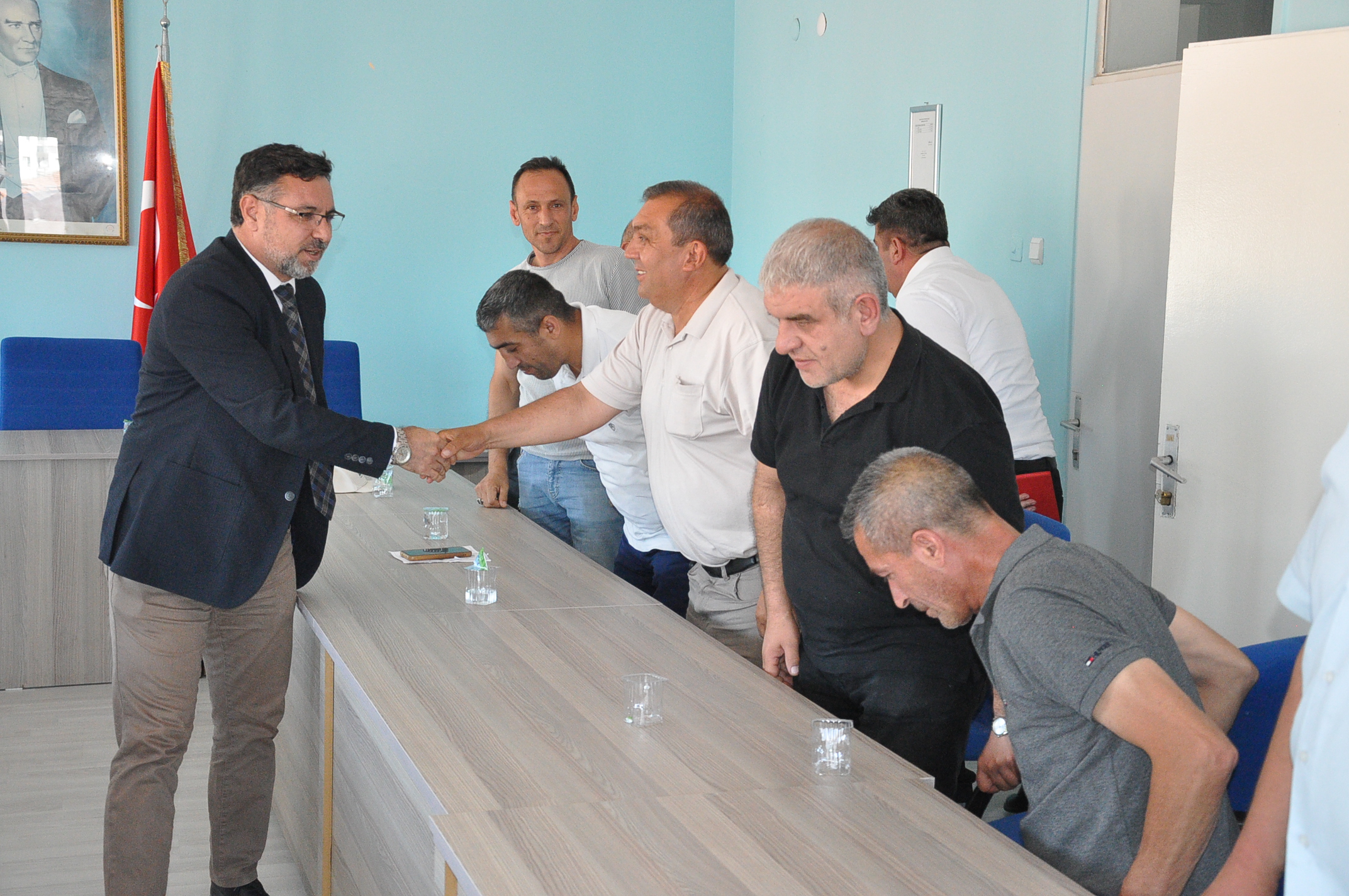 Yerköy Belediye Başkanı Av. Fatih Arslan, 14 mahalle muhtarıyla bir