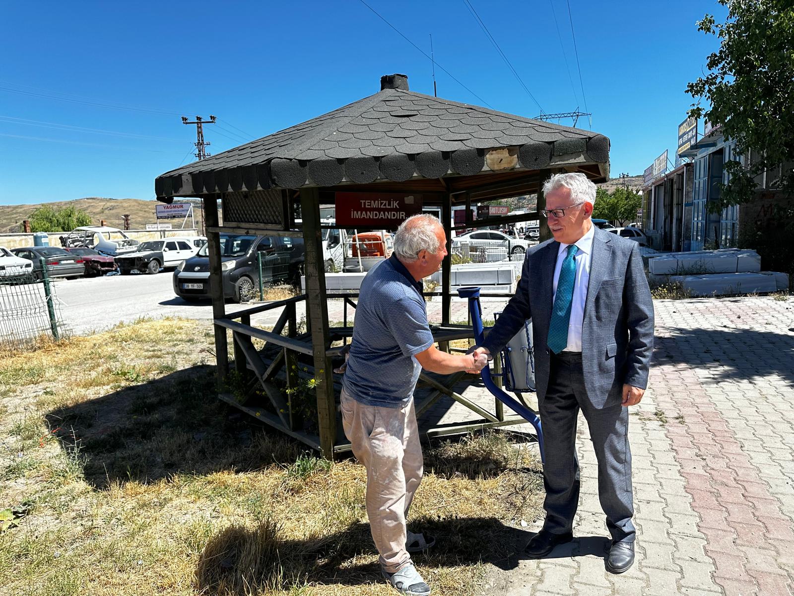Yozgat Belediye Başkanı Dr. Kazım Arslan, sanayi esnafıyla bir araya