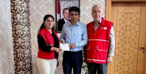 Yerköy İlçe Kaymakamı Muhammer Coşgun, kurban vekaletini Yerköy Kaymakamlığı makamında,