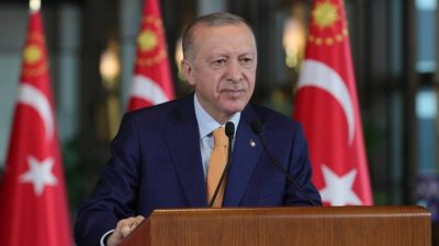 Cumhurbaşkanı Erdoğan'dan CHP'li Belediyelere Borç Uyarısı: Hazine ve Maliye Bakanlığı