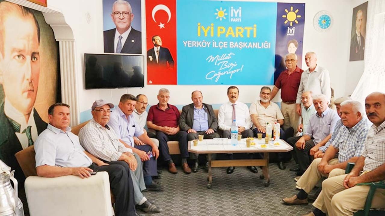 İYİ Parti Yozgat Milletvekili Lutfullah Kayalar, Yerköy ilçesinde yoğun bir