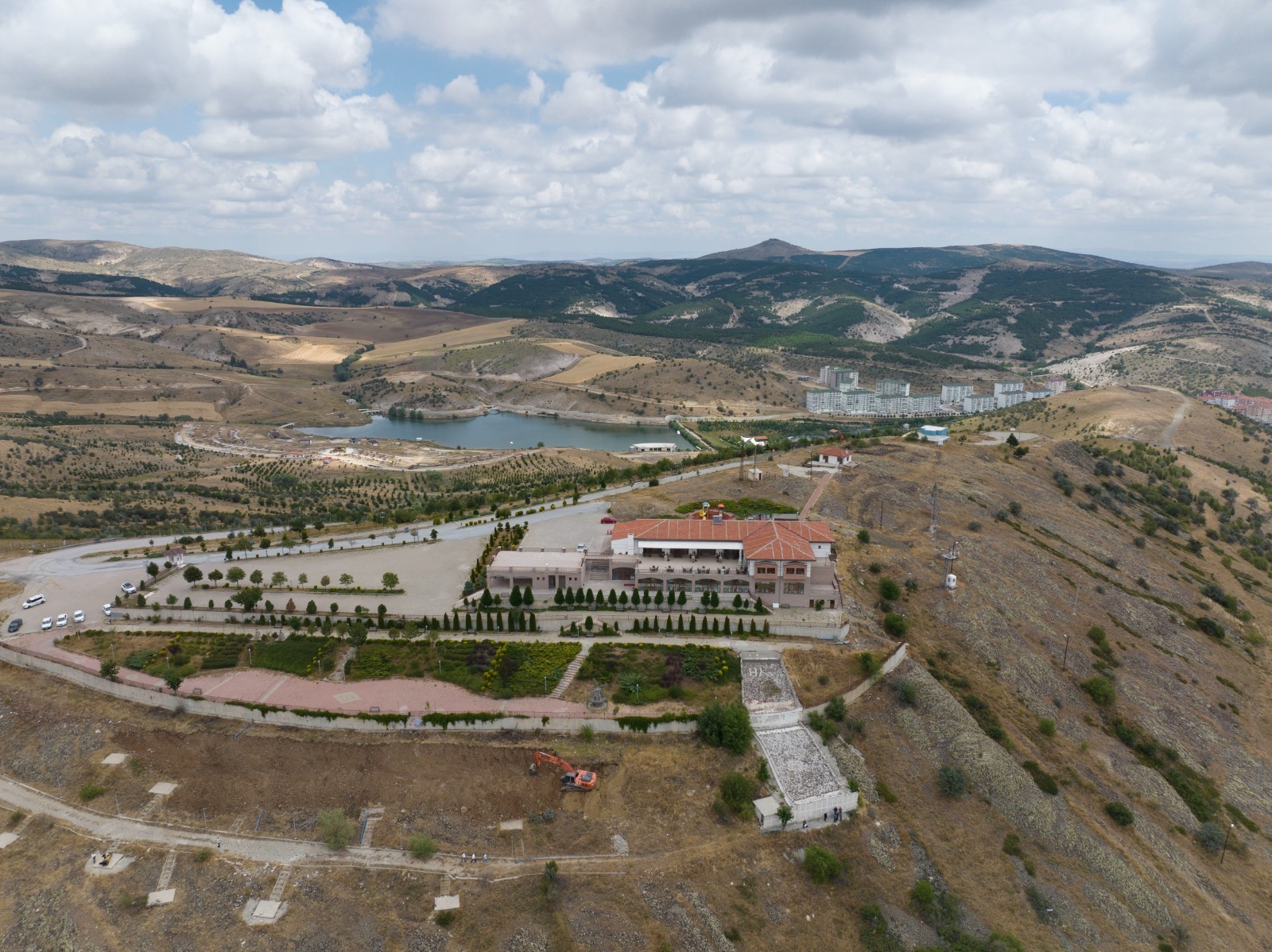 Yozgat Belediye Başkanı Dr. Kazım Arslan seçim beyannamesinde yer alan