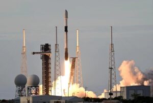 Türkiye’de üretilen ilk haberleşme uydusu olan TÜRKSAT 6A, ABD’de SpaceX
