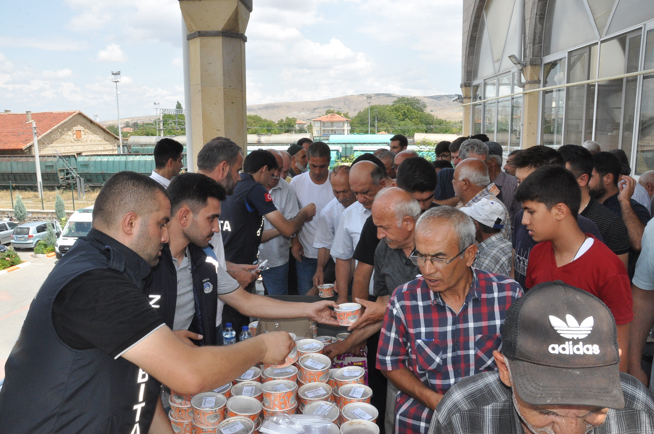 Yerköy Belediye Başkanlığı, Molla Hüsrev, Bedri Aydın ve Çarşı Cami’lerinde