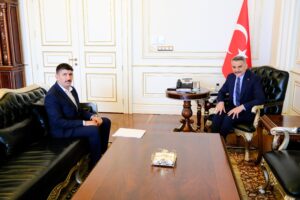 Yerköy Şehit Aileleri Derneği Başkanı Fatih Tez, Yozgat Valisi Mehmet