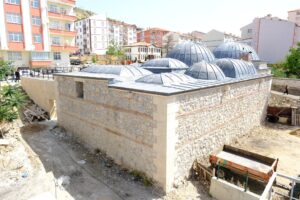 Yozgat’ta bulunan ve halk arasında ‘Yanan Hamam’ olarak bilinen tarihi