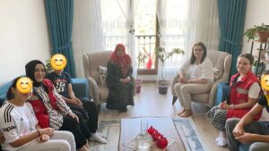 Aile ve Sosyal Hizmetler İl Müdürü Arif Topal, çocukların sağlıklı